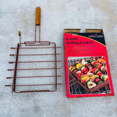 Campers Grilling Delight (G-NM)