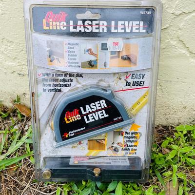Swanson Level, Chalkline and Push Shoe (G-NM)