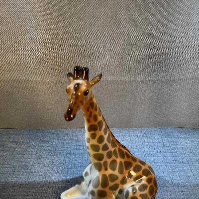 Vintage Giraffe Mom and Baby