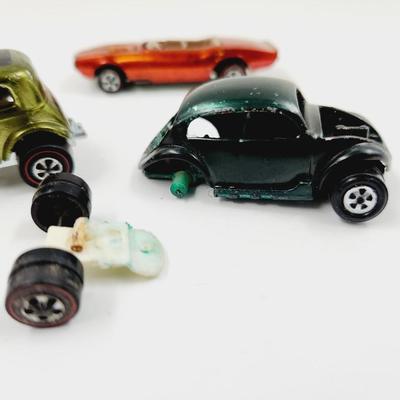 BROKEN LOT OF 1960"S REDLINE CARS