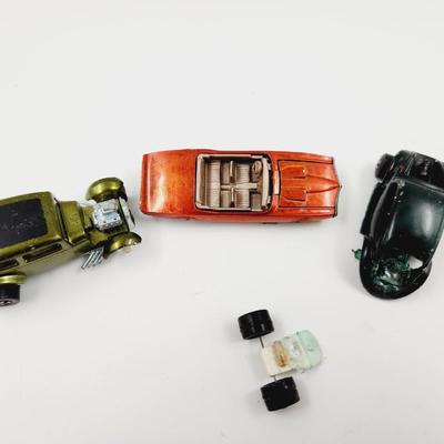 BROKEN LOT OF 1960"S REDLINE CARS