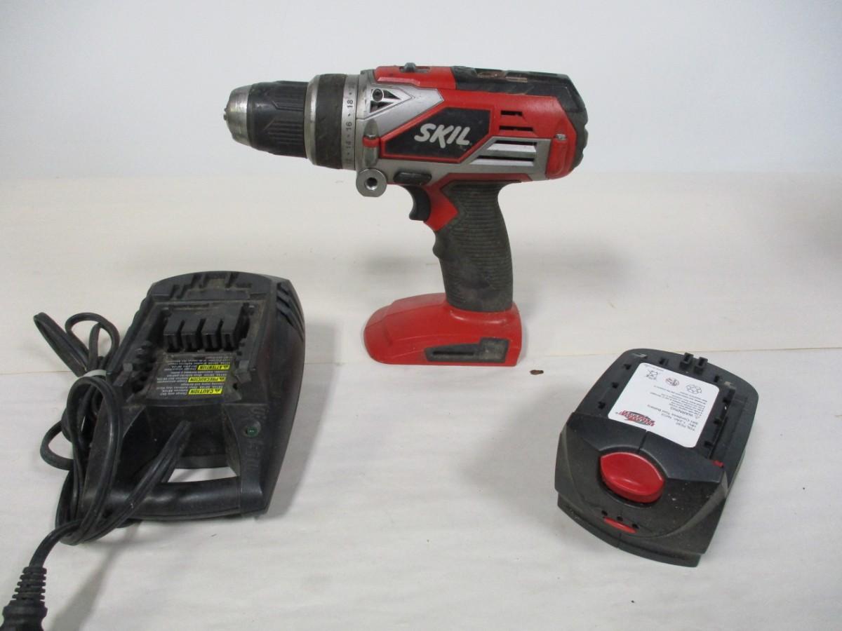 Skil Drill With Battery & Charger