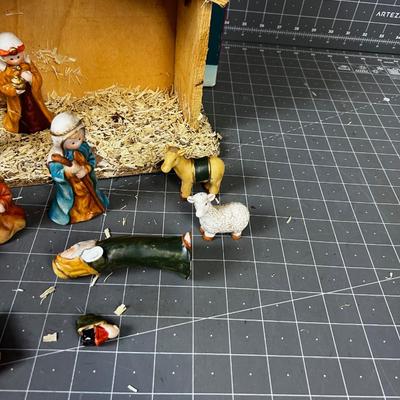 Ceramic Figurine Nativity Set with Manger