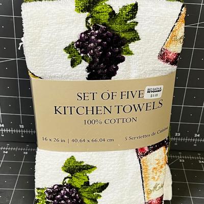Set of New 5 Kitchen Towels, Green Purple, Grapes Wine Theme