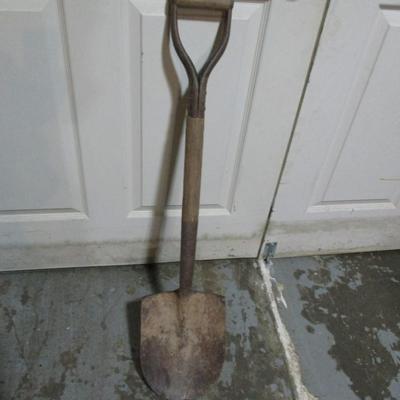 Shovels (see all pictures)