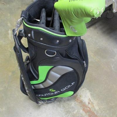 Coutour Golf Bag With Clubs