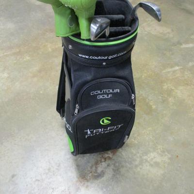 Coutour Golf Bag With Clubs