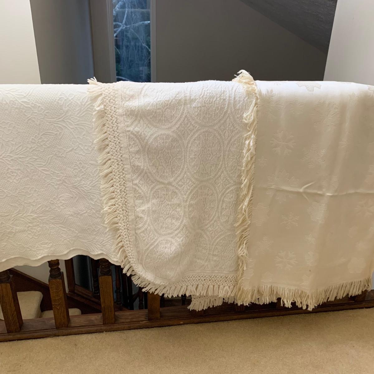 Martha Stewart Embossed Queen Blanket w Shams More Warm White Blankets Throws GR2 HS EstateSales