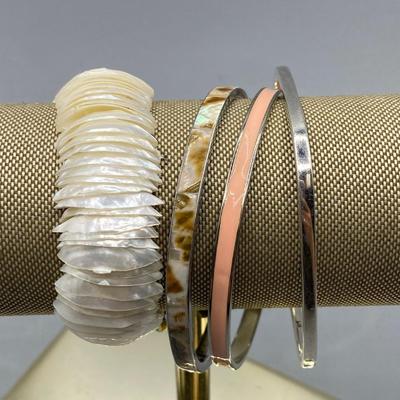 Set of 4 Fashion Bracelets - Silver, Seashell, Enamel