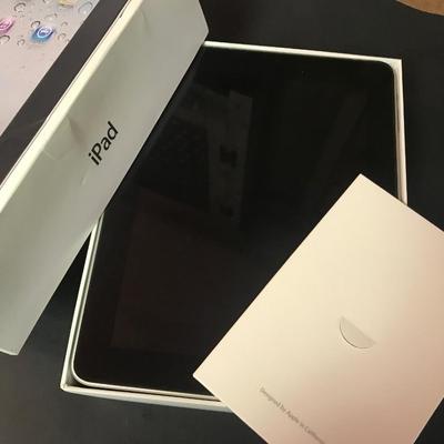 APPLE IPAD ONE