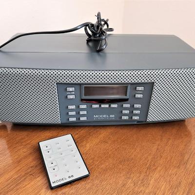 Lot #175  Henry Kloss model 88 AM/FM with remote