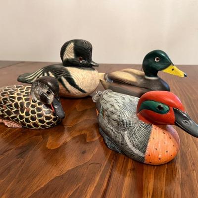 HAND CARVED WOOD DUCKS