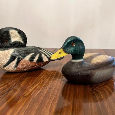 HAND CARVED WOOD DUCKS