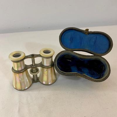 ANTIQUE OPERA GLASSES