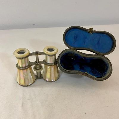 ANTIQUE OPERA GLASSES