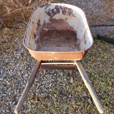 Wheelbarrow