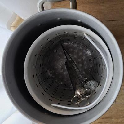 Deep Frying Pot