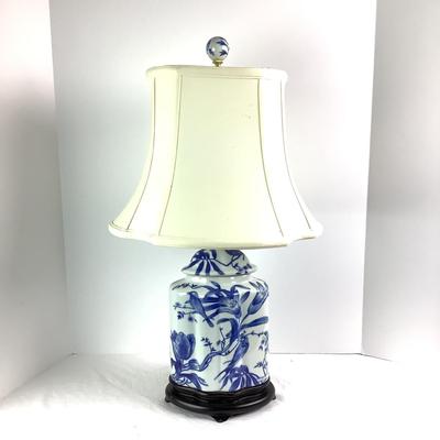 8153 Blue and White Pottery Tea Caddy Lamp