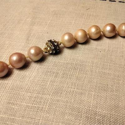 Big Beautiful Mauve 10 mm 18" Pearl Necklace With Stunning Magnetic Clasp