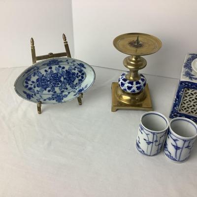 Lot 8321. Assortment of Antique Blue and White China