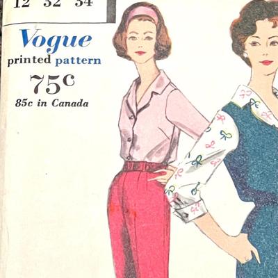 vintage sewing pattern Vogue Printed Pattern No. 9948 size 12 bust 32 hip 34 1960 women's pantsuit pants top