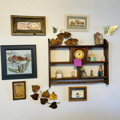 Lot of Wall Decor