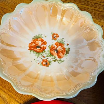 Vintage serving