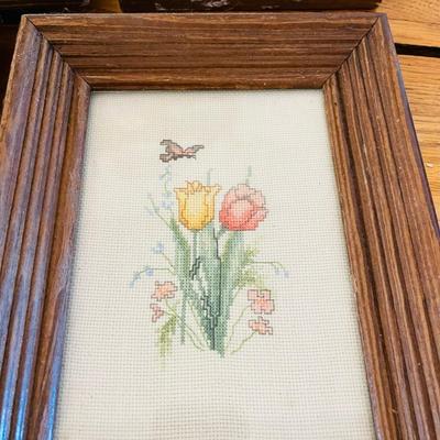 Framed needlework Flowers