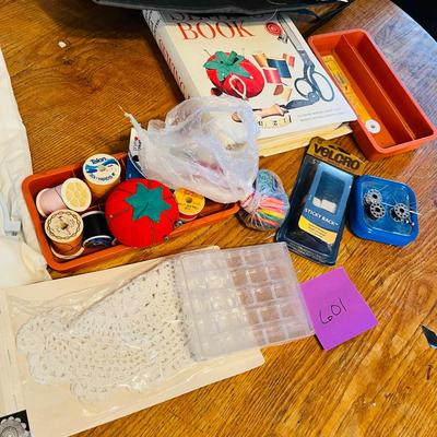 Vintage needlework & Sewing items