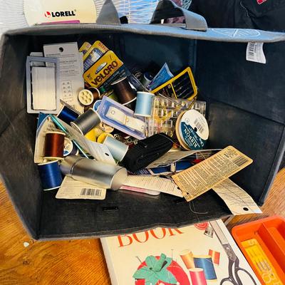 Vintage needlework & Sewing items