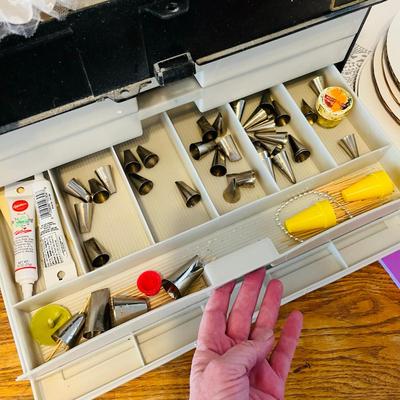 Cake decorating Supplies