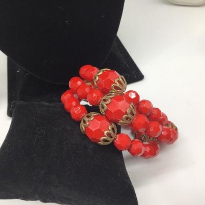 Vintage  Fauceted Bead Bracelet