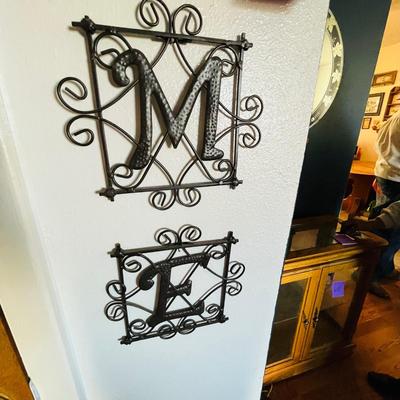 HOME wall plaque