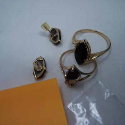 Lot of 10K  & Onyx Jewelry