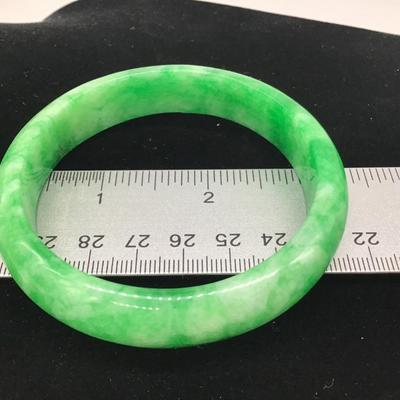Chinese Emerald Green Icy Jadeite Jade Bangle Bracelet