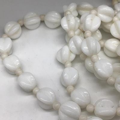 Vintage beads white milk glass