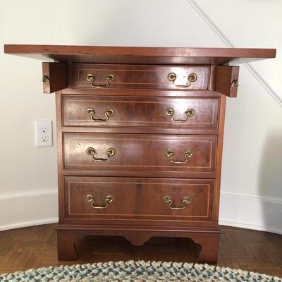 8341 Bevand Funnell Burr Walnut Chest of Drawers