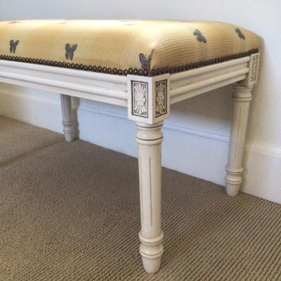 8342 White French Style Butterfly Upholstered Bench
