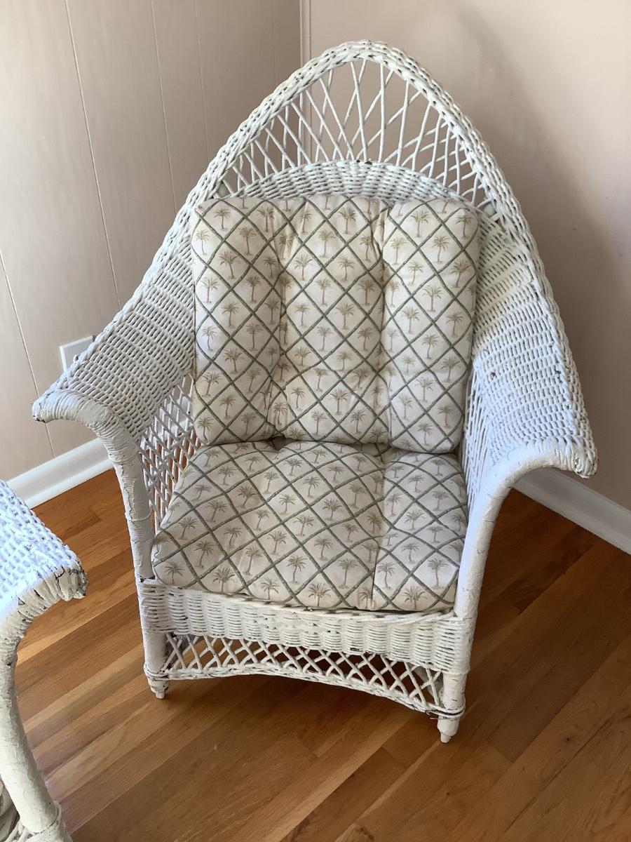 Vintage wicker chair 32”W