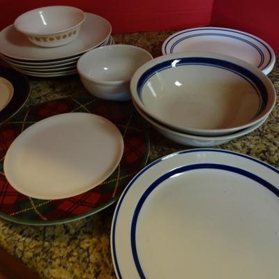 LOT 37. MISC PLATES AND BOWLS