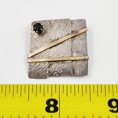 HANDCRAFTED & ARTIST SIGNED STERLING SILVER PIN