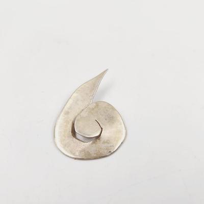 STERLING SILVER SPIRALS PENDANT