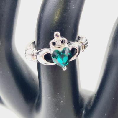 CLADDAGH .925 SILVER CZ EMERALD RING SIZE 6