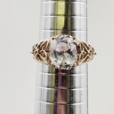 BEAUTIFUL. 925 SILVER CZ RING SIZE 8