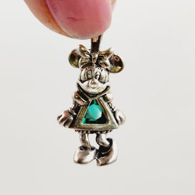 CUTE .925 SILVER DISNEY MINNIE w/ GREEN CRYSTAL BIRTHSTONE PENDANT