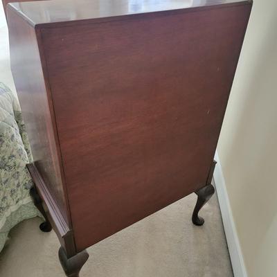 Cherry Secretary by Jamestown Table Co. Taylor Made Furniture (UB1-DW)