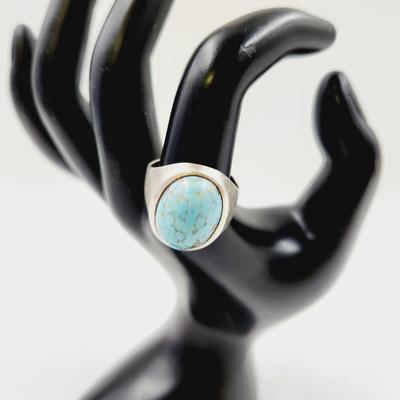 . 925 SILVER & TURQUOISE ARTIST RING SIZE 10