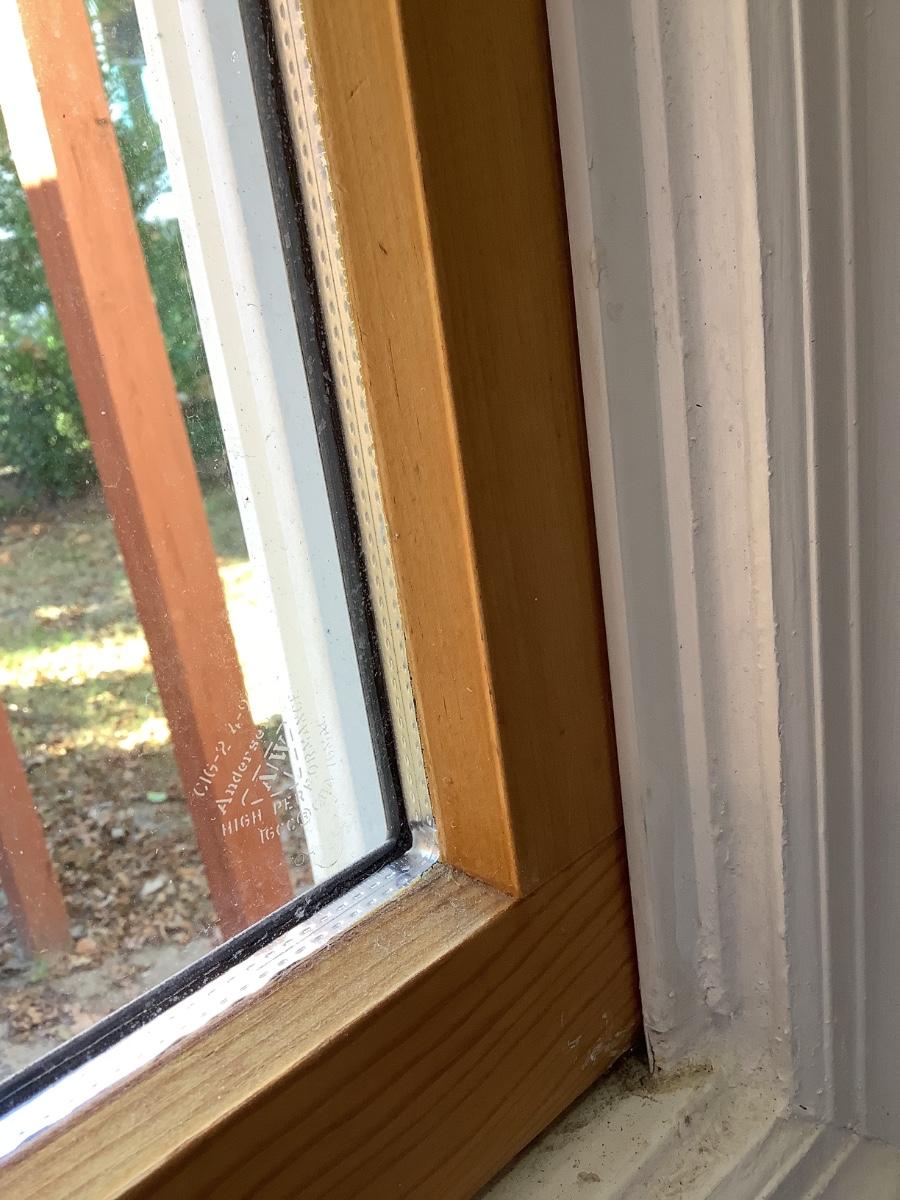 Andersen window double pane 32” W 38”H