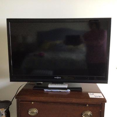 Lot. 8435. Insignia LCD TV with Remote