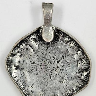 CHEETAH PRINT SILVER TONED PENDANT